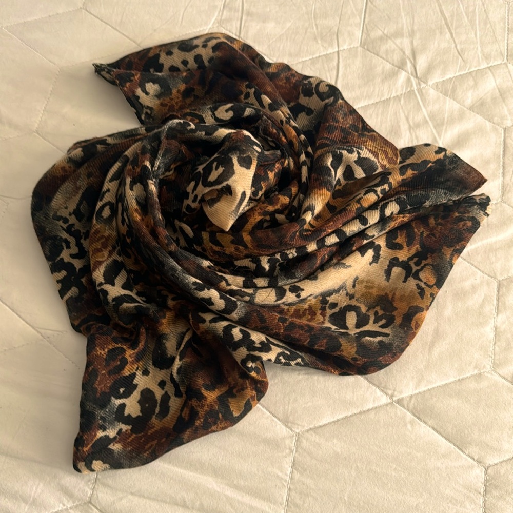 Leopard Infinity Scarf